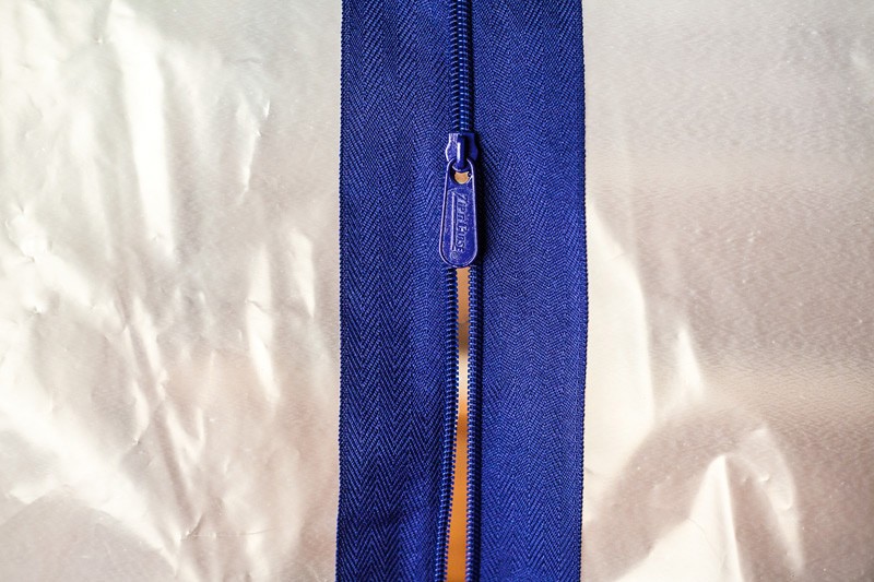 Zip N Close Zippers® Adhesive Zippers For Plastic Sheeting